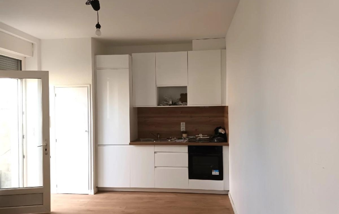 Marie-Paule GUILLEMET immobilier : Appartement | LA ROCHELLE (17000) | 32 m2 | 241 280 € 