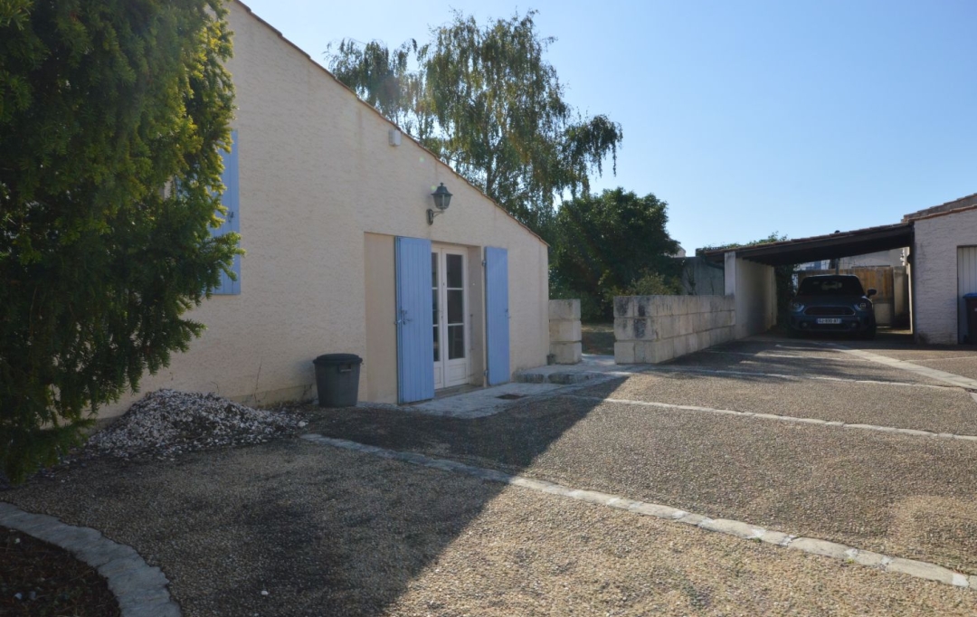 Marie-Paule GUILLEMET immobilier : House | AYTRE (17440) | 150 m2 | 695 000 € 